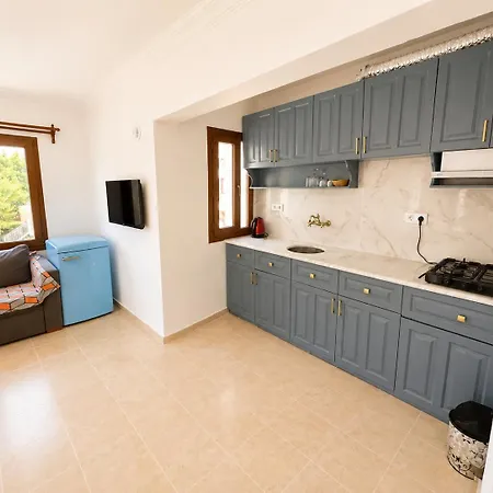 Kilim & 3*
